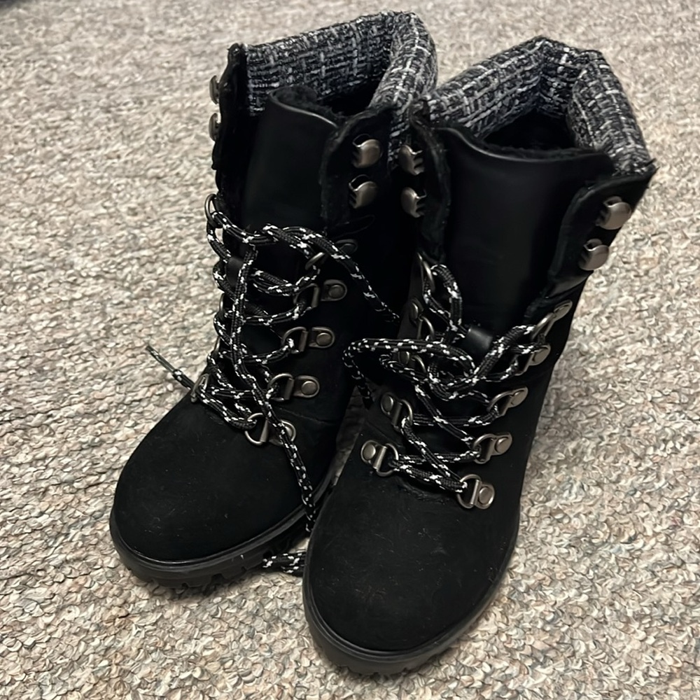 Call It Springs Ankle Chunky Heel Boots - Picture 8 of 10